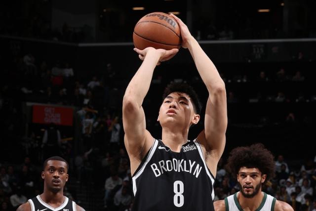 华体会官方-生涯首分入账 崔永熙彻夜难眠：没想到来得这么快